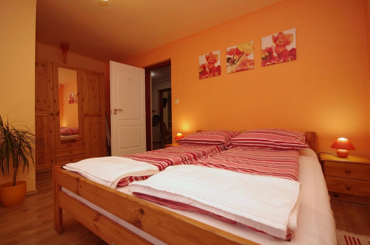 Bodza Apartman Gyula Exterior photo